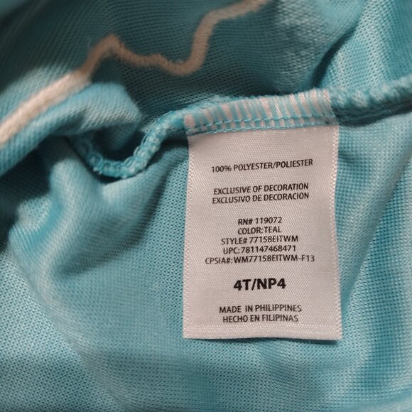 Nickelodeon branded matching set featuring Dora (size 4T) - Picture 6 of 16